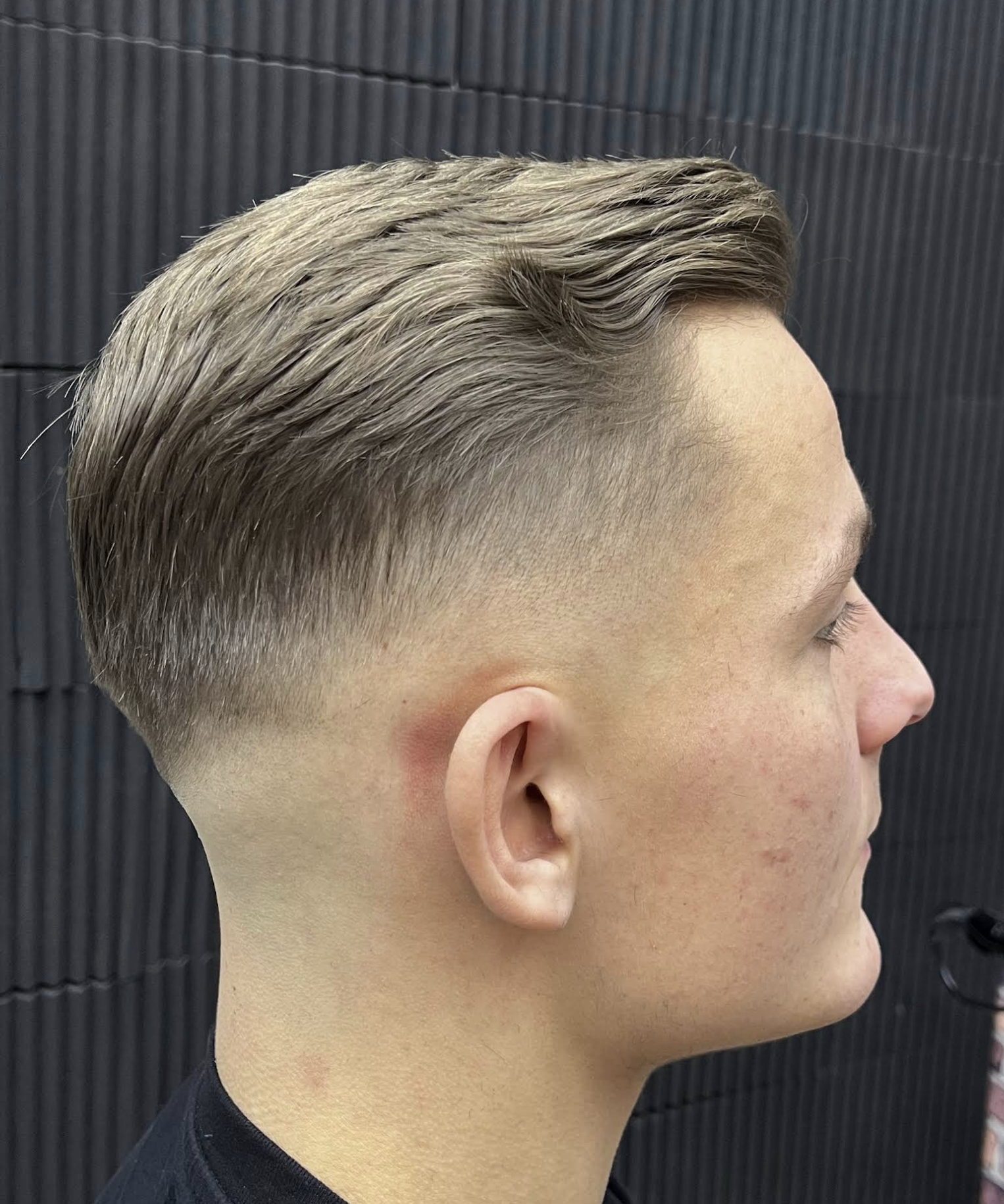 Professionel herreklipning hos MUJII'S frisør på Vesterbro København